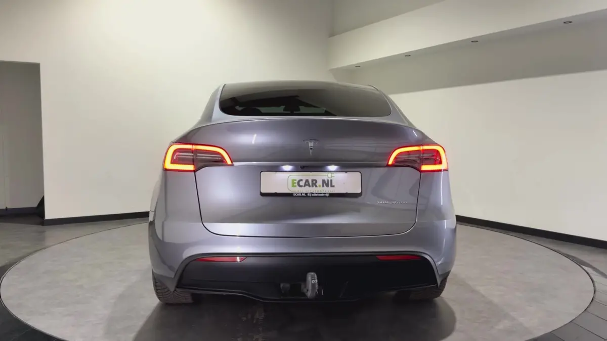 Long Range AWD 75 kWh | ACC | Stoelen verwarmd | Keyless