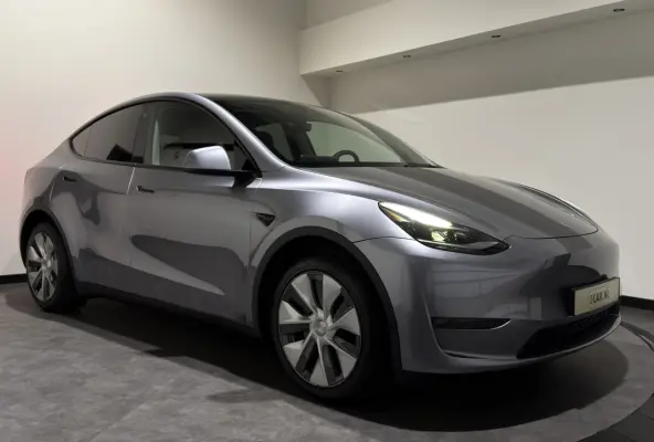 Long Range AWD 75 kWh | ACC | Stoelen verwarmd | Keyless