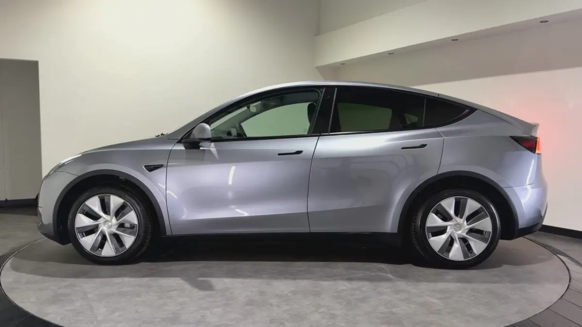Long Range AWD 75 kWh | ACC | Stoelen verwarmd | Keyless