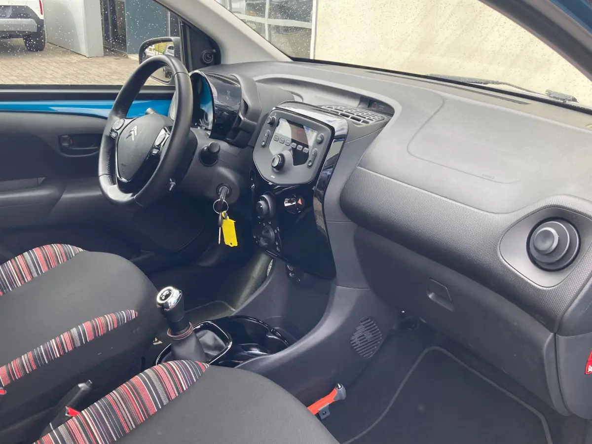 1.0 VTi Feel | Airco | Bluetooth | Chrome delen | NL auto |