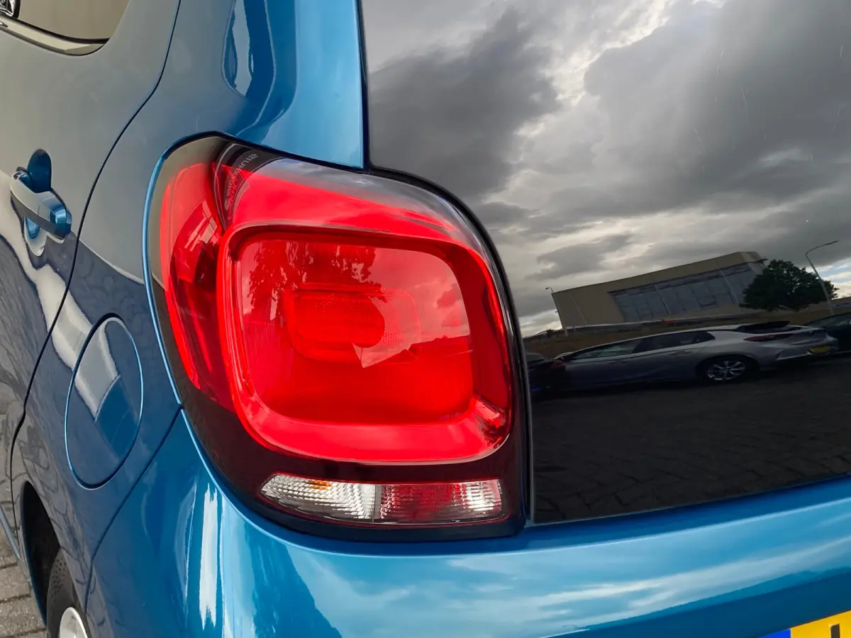 1.0 VTi Feel | Airco | Bluetooth | Chrome delen | NL auto |