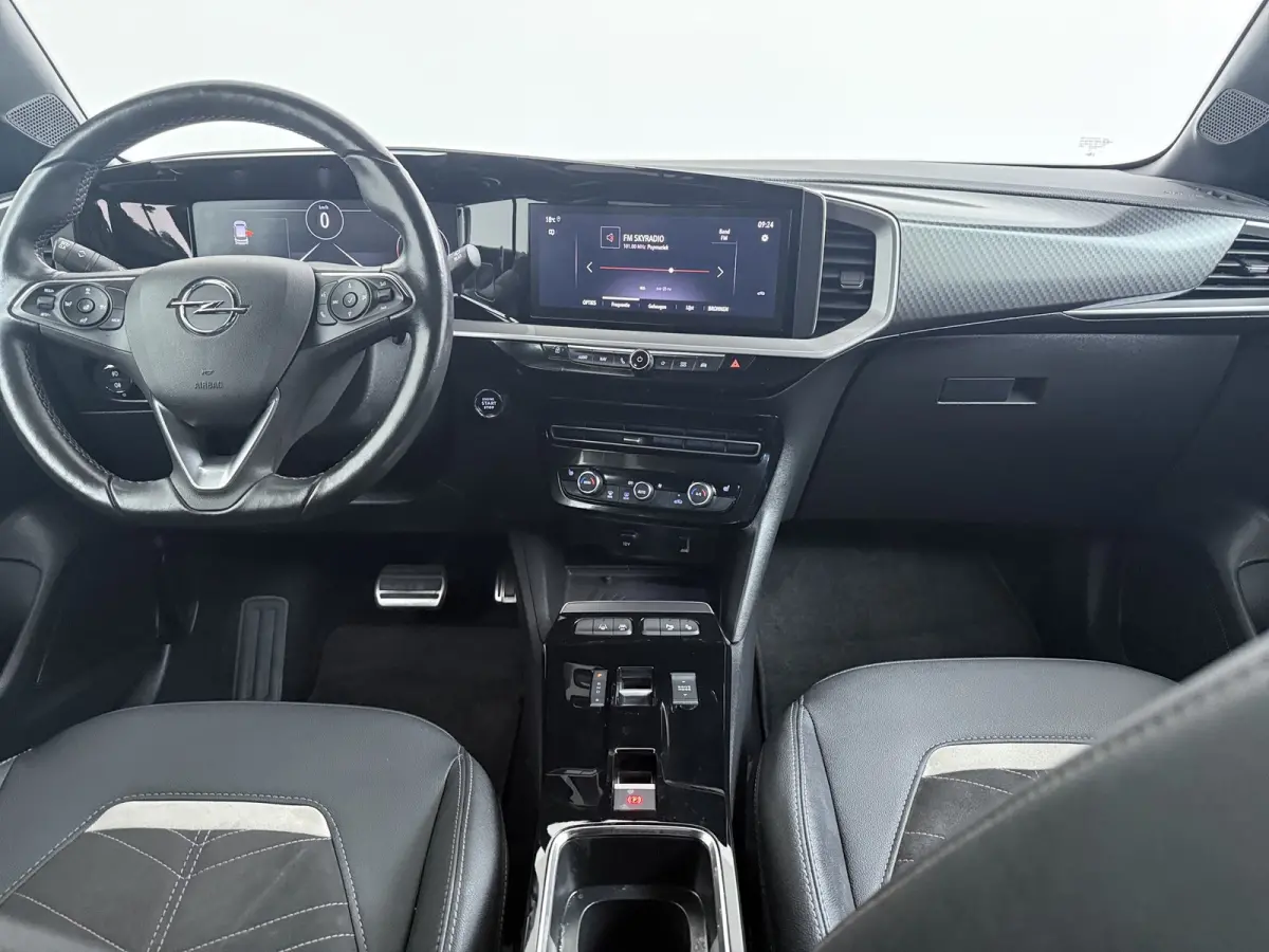 Level 5 Ultimate 50 kWh | SOH 94% | Achteruitrijcamera | Alcantara bekleding | Apple Carplay/Android Auto|telefoonintegratie premium