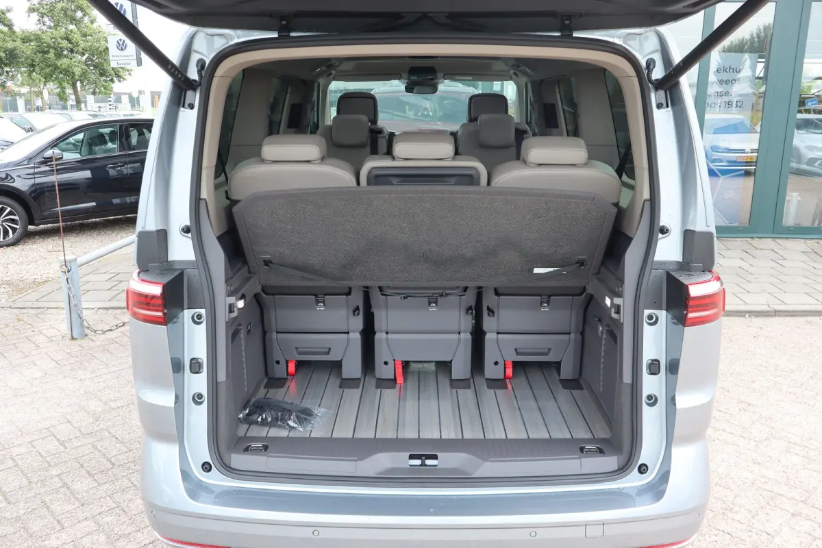 eHybrid 4MOTION L2 | Bulli | Leder | Glazen Dak | Vis-a-Vis | Houtlook Vloer | 4-Seizoenen Banden