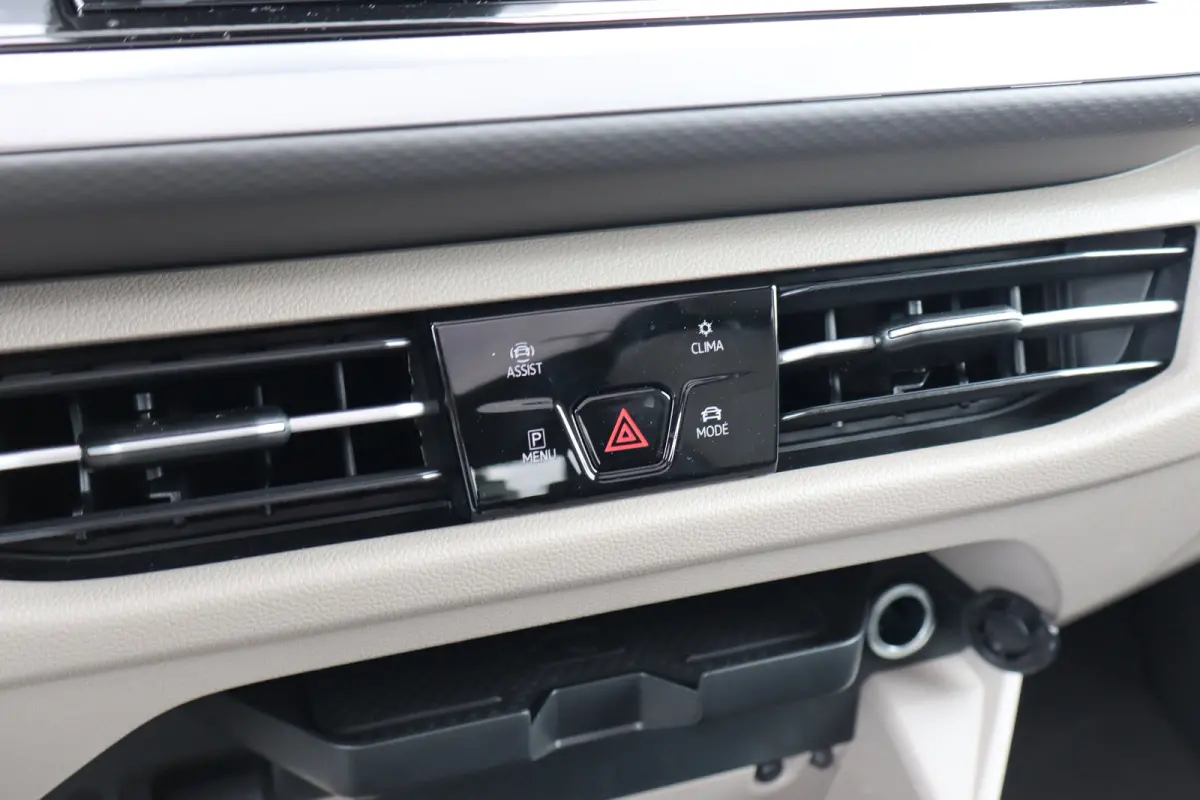 eHybrid 4MOTION L2 | Bulli | Leder | Glazen Dak | Vis-a-Vis | Houtlook Vloer | 4-Seizoenen Banden