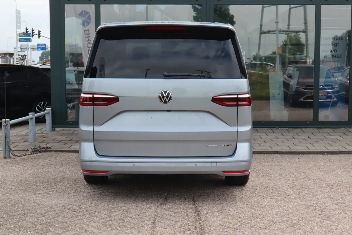 eHybrid 4MOTION L2 | Bulli | Leder | Glazen Dak | Vis-a-Vis | Houtlook Vloer | 4-Seizoenen Banden