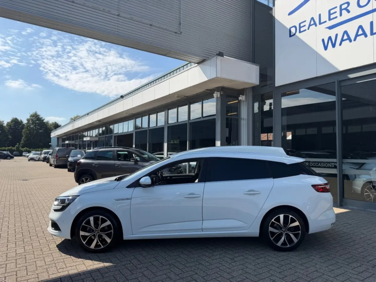 1.3 TCE BOSE GRIJS KENTEKEN NAVI AIRCO