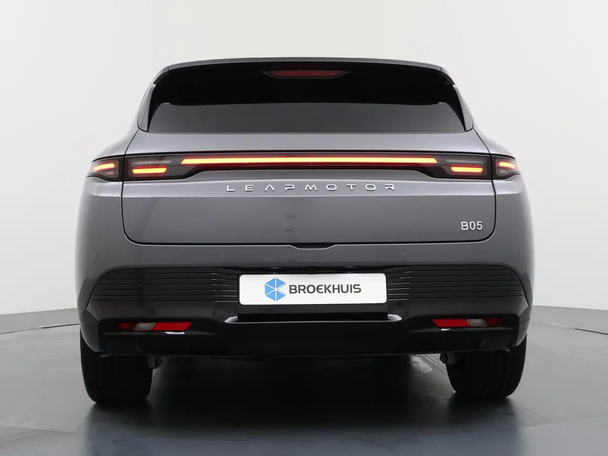 ProMax Design 67.1 kWh | €1500,- korting !! |  Vanaf €429,- Private lease per maand ! | Achteruitrij assistent | Apple Carplay/Android Auto|telefoonintegratie premium | Cruise control ad