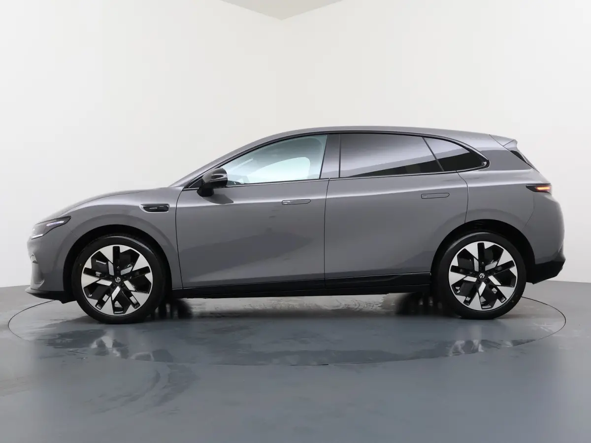 ProMax Design 67.1 kWh | €1500,- korting !! |  Vanaf €429,- Private lease per maand ! | Achteruitrij assistent | Apple Carplay/Android Auto|telefoonintegratie premium | Cruise control ad