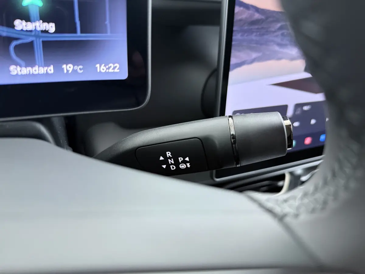 ProMax Design 67.1 kWh | €1500,- korting !! |  Vanaf €429,- Private lease per maand ! | Achteruitrij assistent | Apple Carplay/Android Auto|telefoonintegratie premium | Cruise control ad