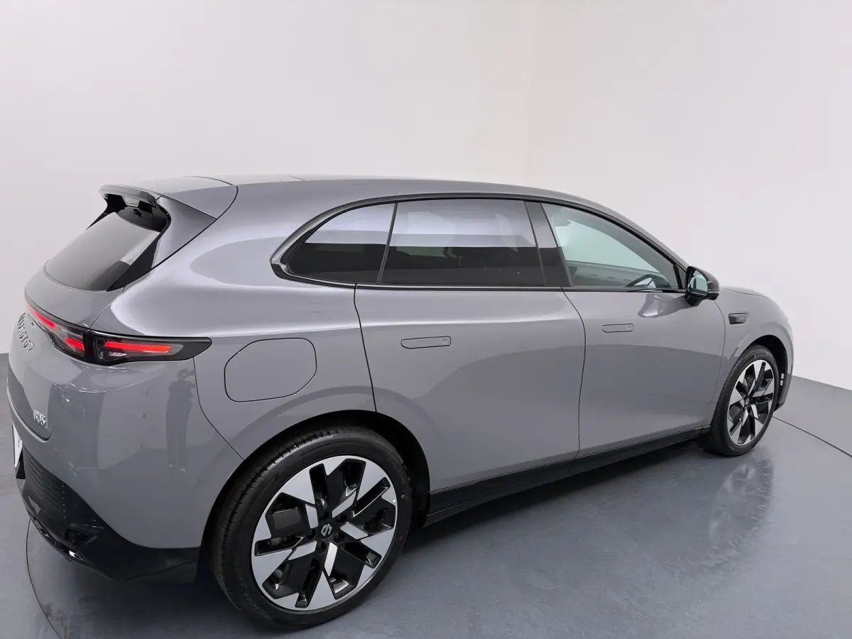 ProMax Design 67.1 kWh | €1500,- korting !! |  Vanaf €429,- Private lease per maand ! | Achteruitrij assistent | Apple Carplay/Android Auto|telefoonintegratie premium | Cruise control ad