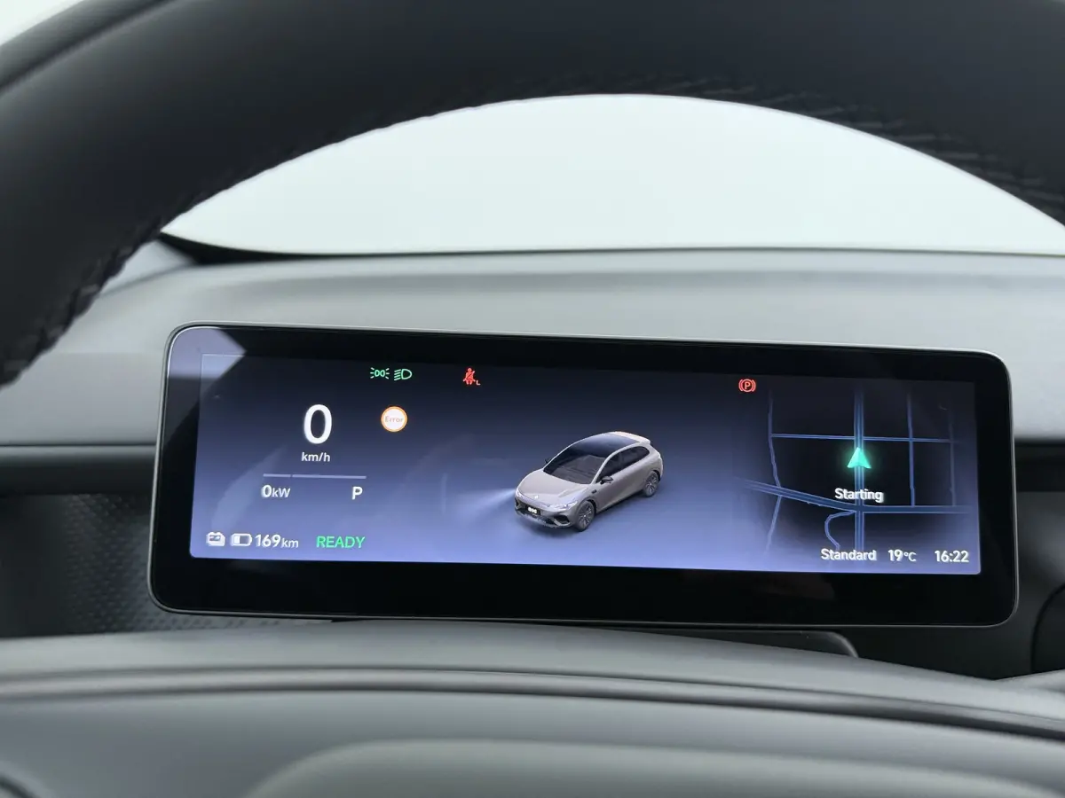 ProMax Design 67.1 kWh | €1500,- korting !! | Vanaf €429,- Private lease per maand !  | Achteruitrij assistent | Apple Carplay/Android Auto|telefoonintegratie premium | Cruise control ad