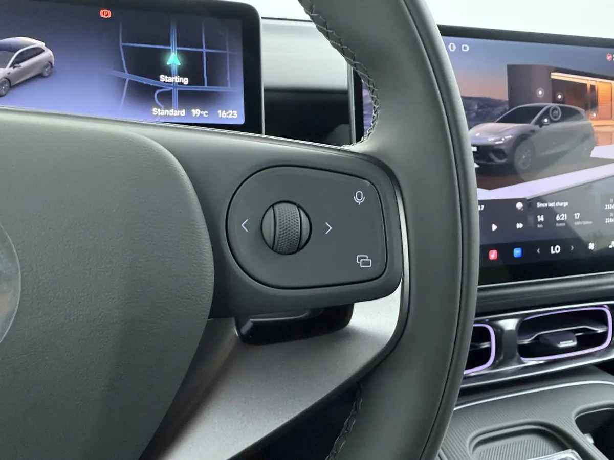 ProMax Design 67.1 kWh | €1500,- korting !! | Vanaf €429,- Private lease per maand !  | Achteruitrij assistent | Apple Carplay/Android Auto|telefoonintegratie premium | Cruise control ad