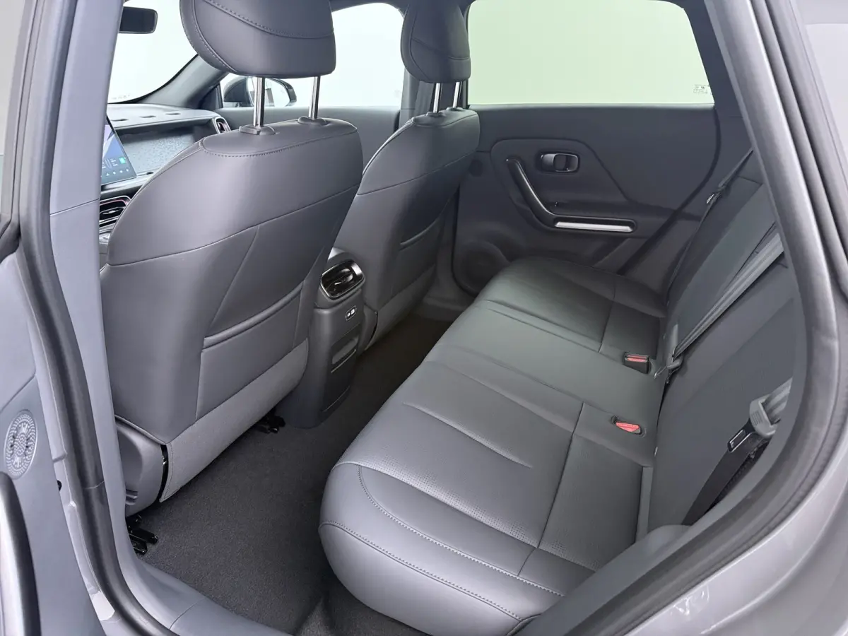 ProMax Design 67.1 kWh | €1500,- korting !! | Vanaf €429,- Private lease per maand !  | Achteruitrij assistent | Apple Carplay/Android Auto|telefoonintegratie premium | Cruise control ad