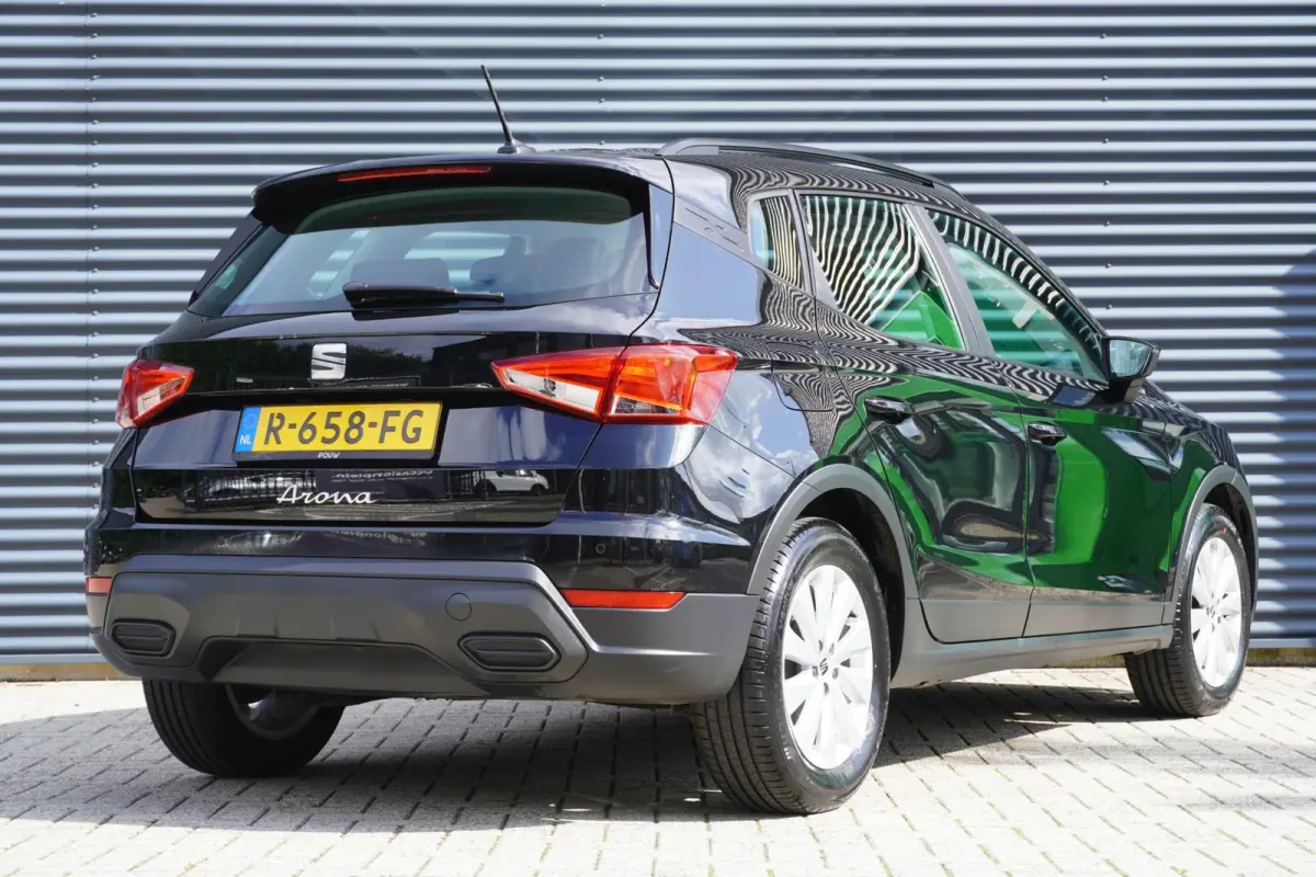 1.0 TSI 95pk Style | Parkeersensoren achter | Cruise Control | Full Link