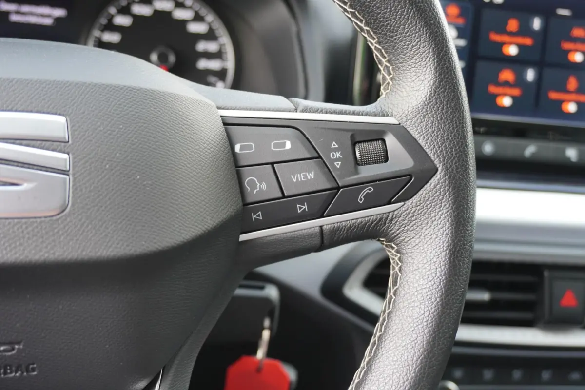 1.0 TSI 95pk Style | Parkeersensoren achter | Cruise Control | Full Link