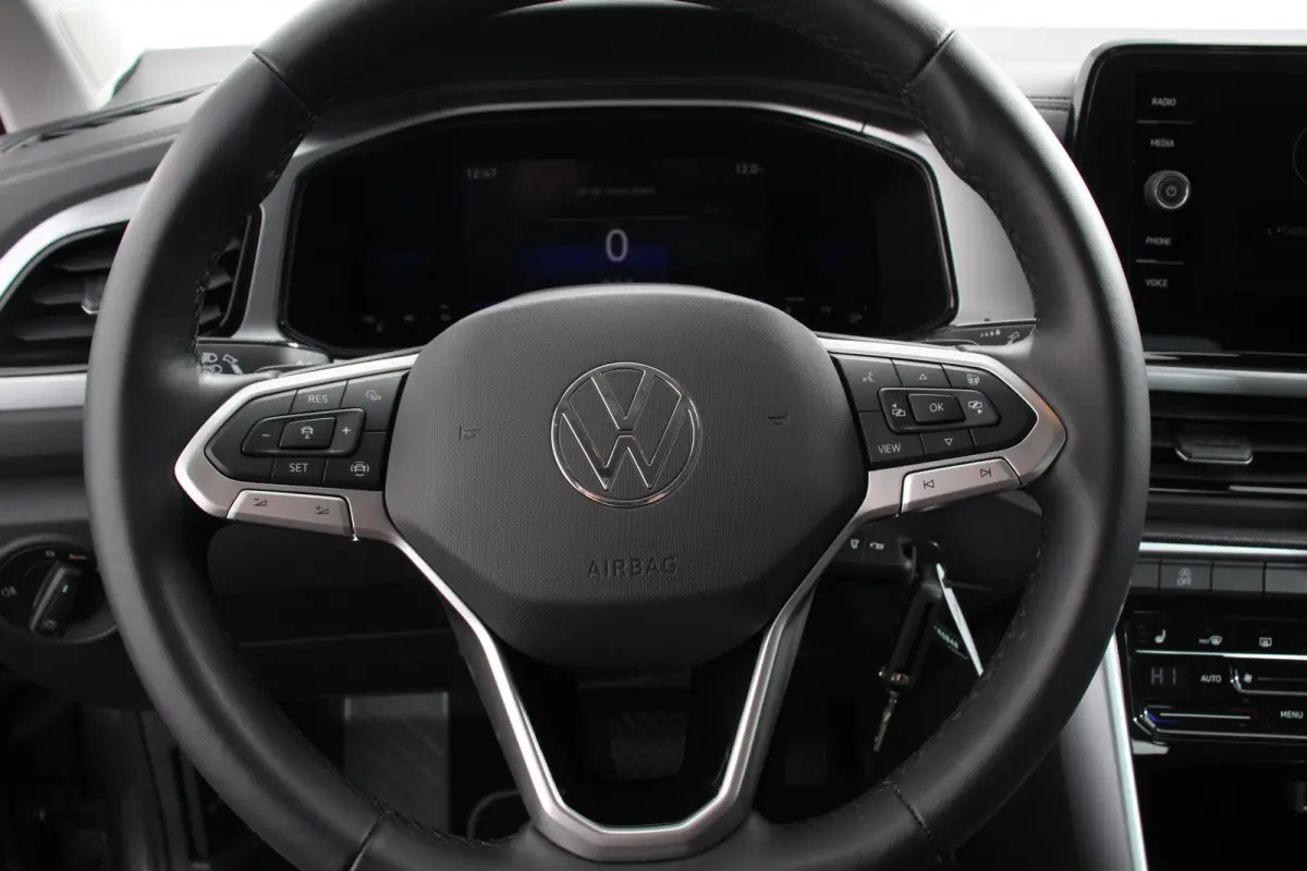 1.5 TSI DSG Life Navigatie Apple Carplay/Android Auto Parkeersensoren Camera Adaptive Cruise Control Virtual Cockpit Stuur- en stoelverwarming