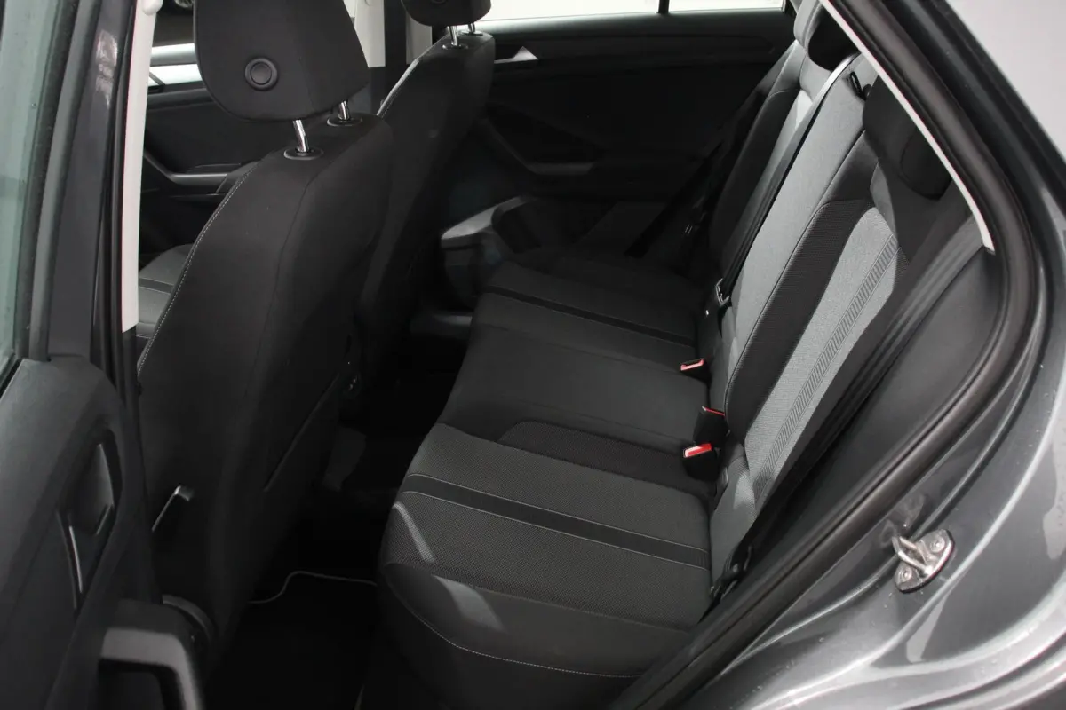 1.5 TSI DSG Life Navigatie Apple Carplay/Android Auto Parkeersensoren Camera Adaptive Cruise Control Virtual Cockpit Stuur- en stoelverwarming