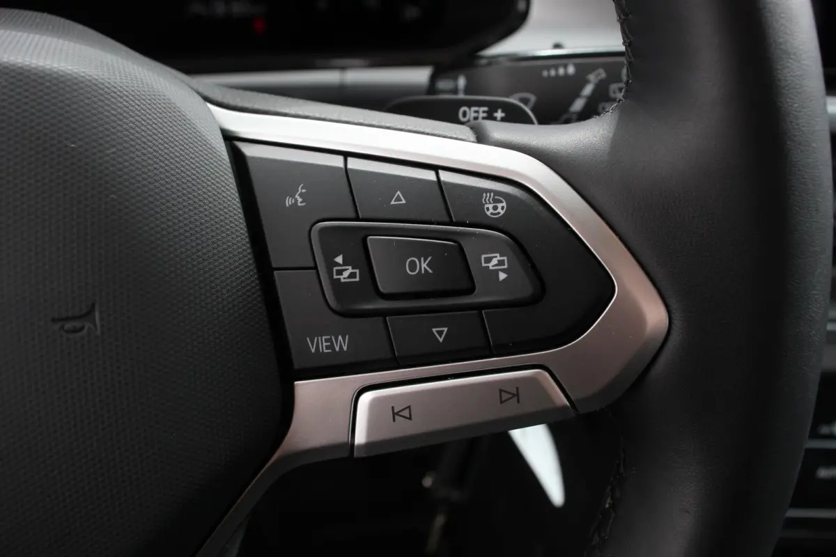 1.5 TSI DSG Life Navigatie Apple Carplay/Android Auto Parkeersensoren Camera Adaptive Cruise Control Virtual Cockpit Stuur- en stoelverwarming