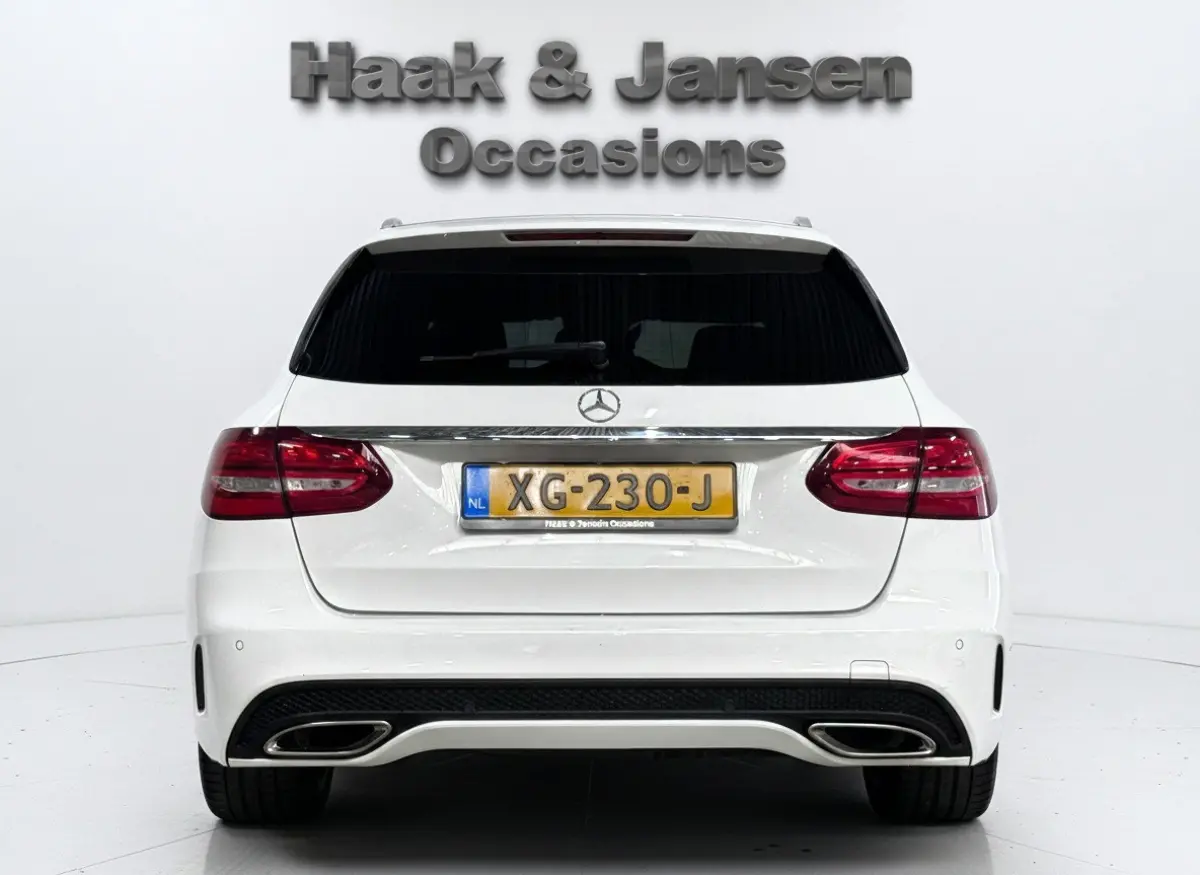 200 Sport Edition Burmester Trekhaak Stoelverwarming