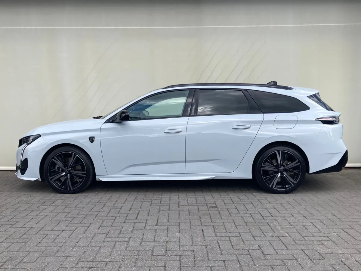 Hybrid 225 GT | Clima | Focal audio | Panoramadak | Elektrische stoel met massage | Full Optie !! |