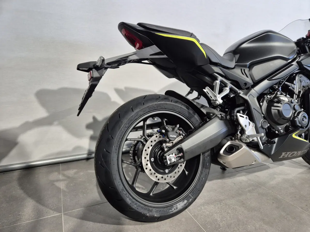 CBR 650 R