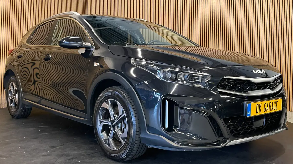 1.0 T-GDi DynamicLine|120PK|FACELIFT|APPLE CARPLAY|ANDROID|STOEL+STUURVERWARMING|CAMERA|CRUISE,CLIMATE|1E EIG.|INCL.BTW|