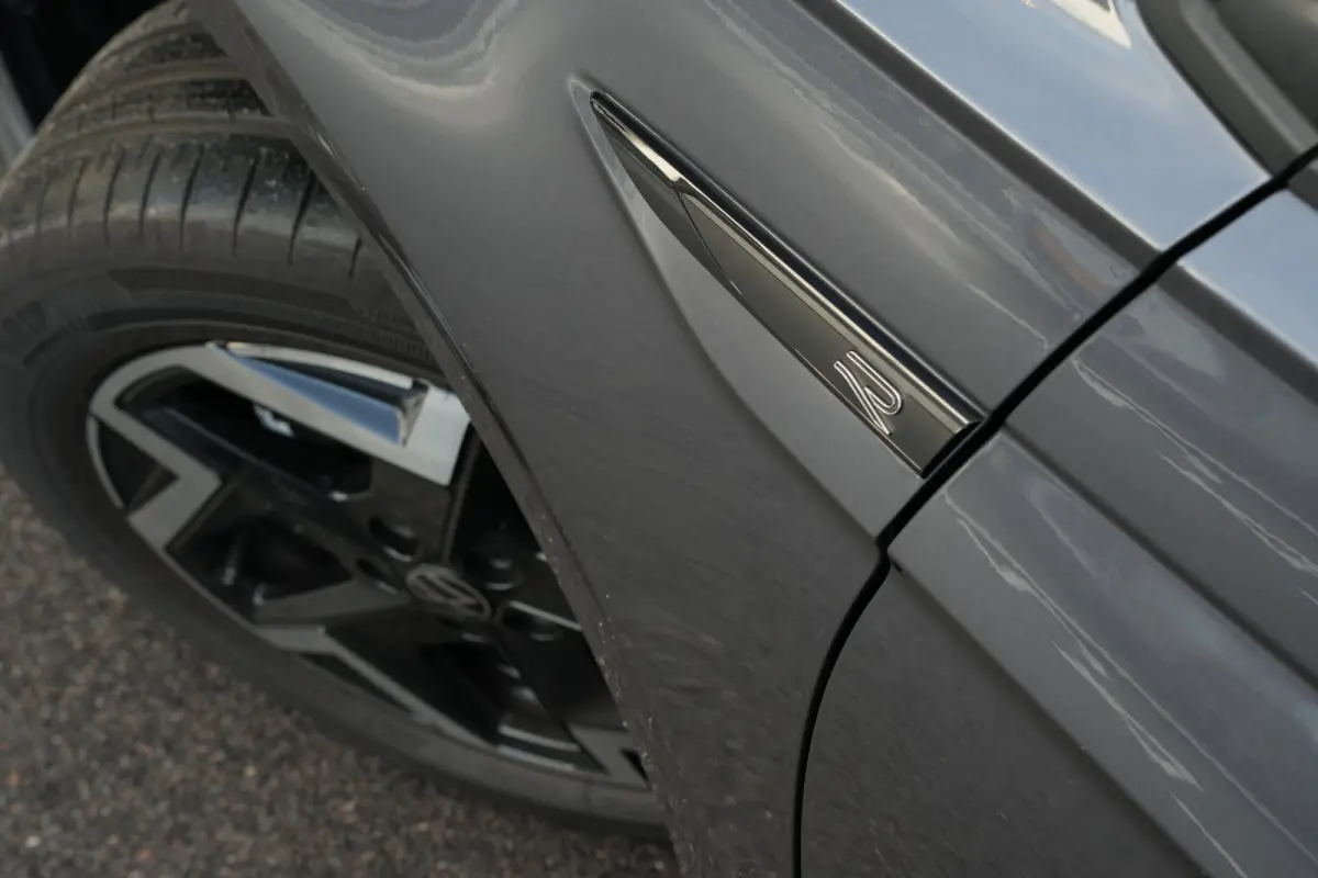 1.0 TSI 95pk R-Line Edition | Panoramadak | Camera | Parkeerhulp | Carplay |  | Adaptive Cruise |