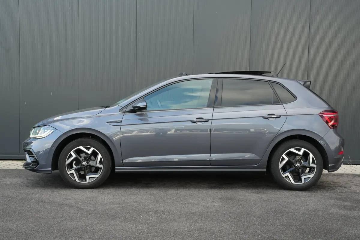 1.0 TSI 95pk R-Line Edition | Panoramadak | Camera | Parkeerhulp | Carplay |  | Adaptive Cruise |