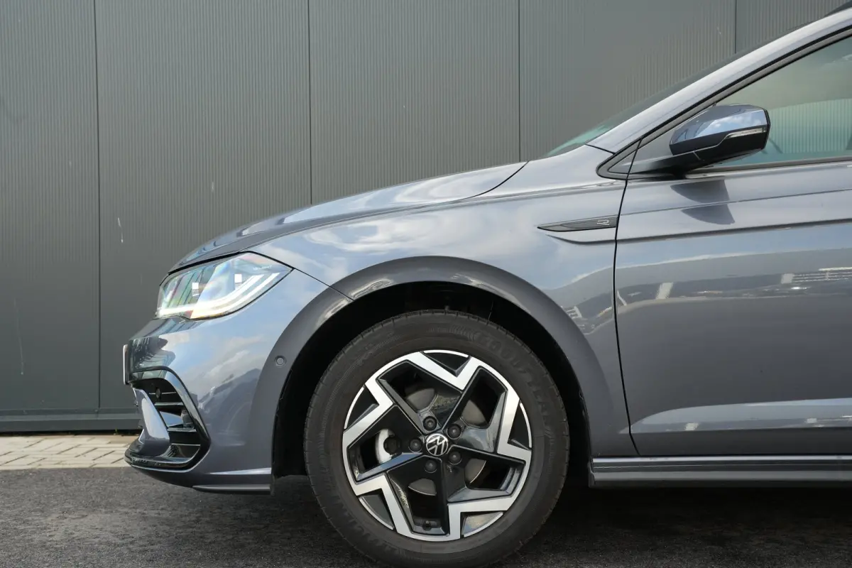 1.0 TSI 95pk R-Line Edition | Panoramadak | Camera | Parkeerhulp | Carplay |  | Adaptive Cruise |