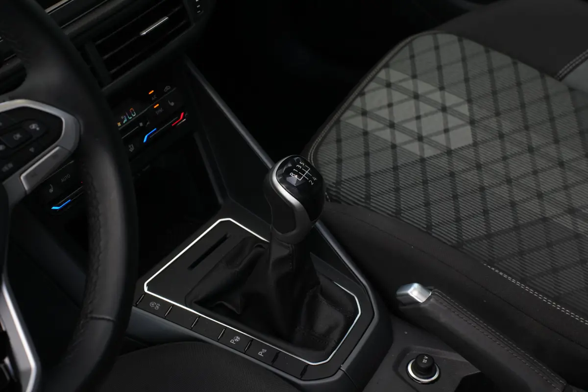 1.0 TSI 95pk R-Line Edition | Panoramadak | Camera | Parkeerhulp | Carplay |  | Adaptive Cruise |