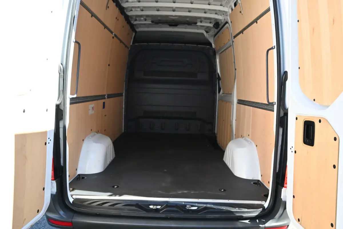 317 CDI L2H2 Pro HD LED, MBUX Navigatie met camera en parkeerpakket, Winterpakket, Etc.