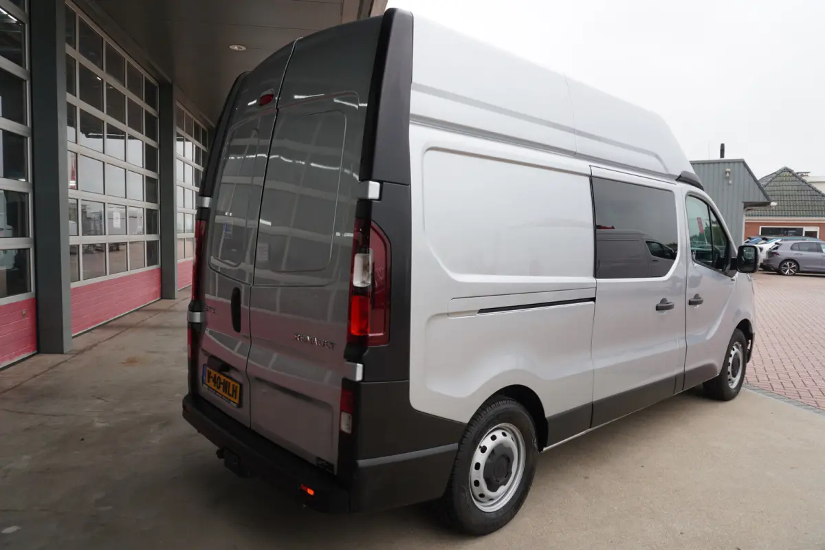 2.0 Blue dCi 170PK T30 L2H2 Invalide vervoer / ideaal voor camper nr. V186 | Airco | Cruise | Navi | trekhaak (marge auto INCL BPM)