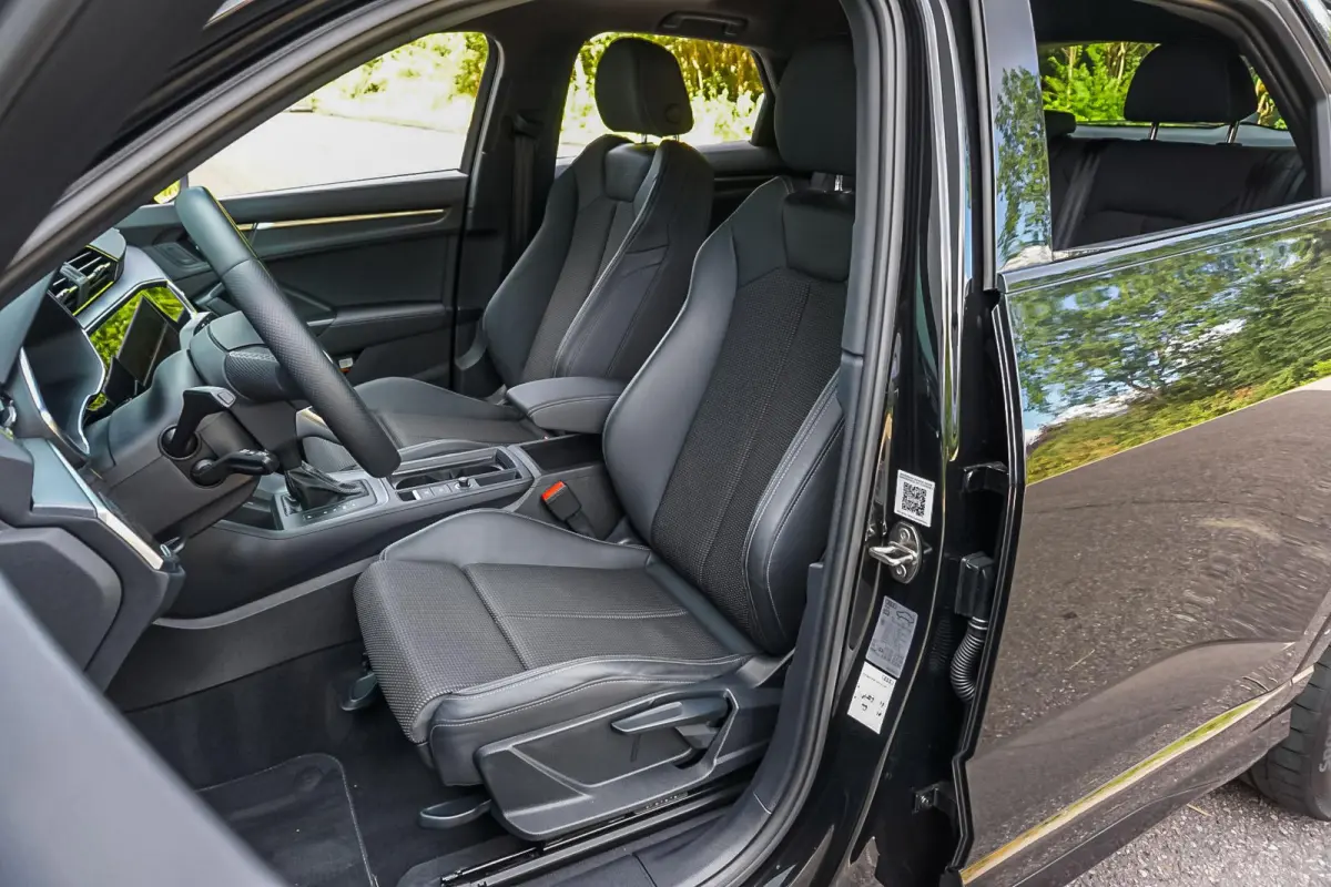45 TFSIe 245pk PHEV S Edition | Panoramadak | Trekhaak | Topview Camera | Keyless | Optiek Zwart | SoH 92%