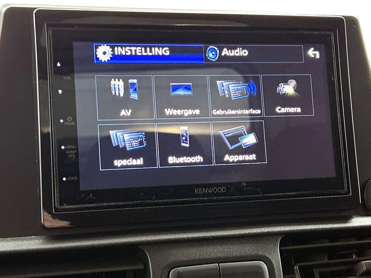 1.5 BlueHDi 100 S&S L2 Airco Bluetooth Parkeersensoren
