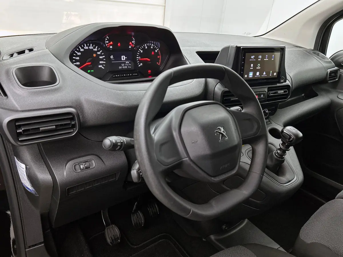 1.5 BlueHDi 100 S&S L2 Airco Bluetooth Parkeersensoren