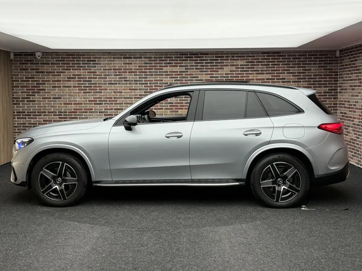 400e 4MATIC AMG Line | Pano | 360 | Trekhaak | Burmester |