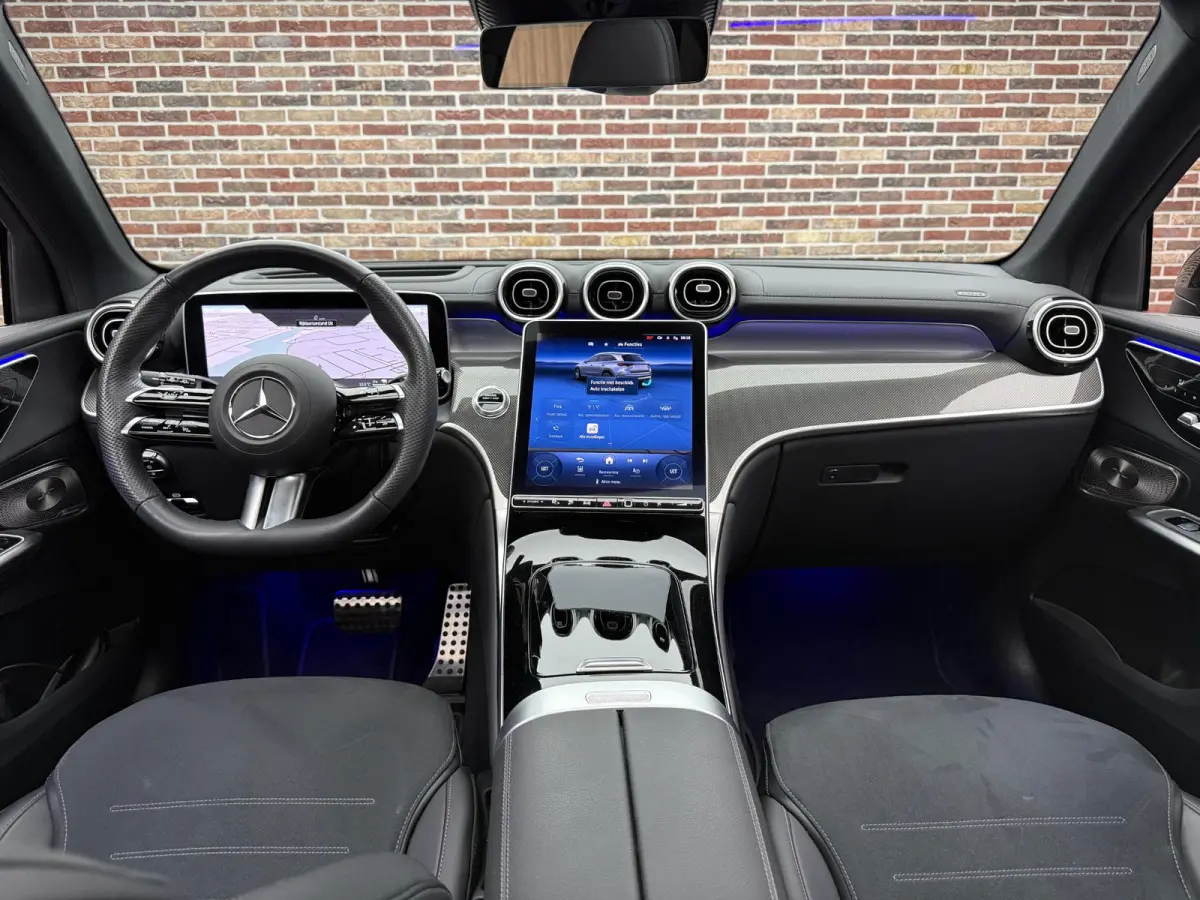 400e 4MATIC AMG Line | Pano | 360 | Trekhaak | Burmester |