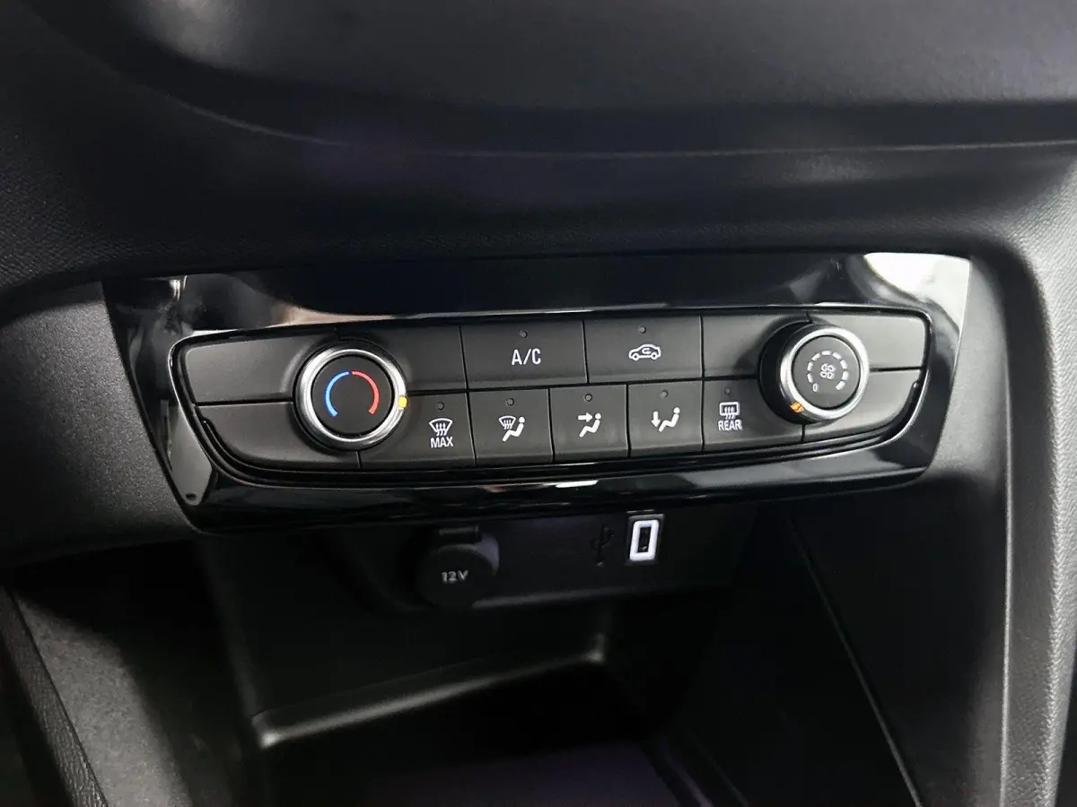 1.2 Turbo Hybrid Edition | 110pk | Apple Carplay/Android Auto | Camera | 4.000km! |