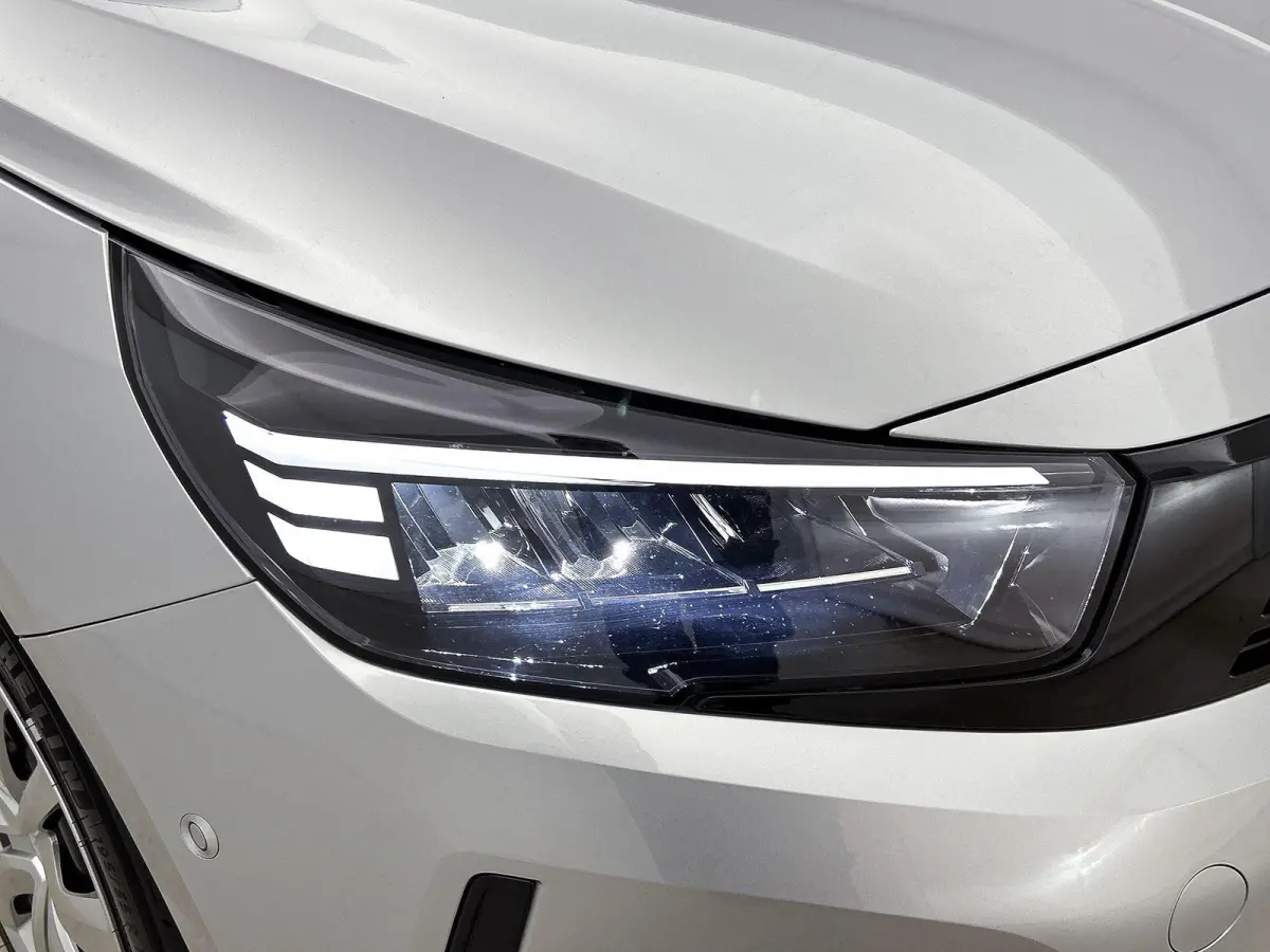 1.2 Turbo Hybrid Edition | 110pk | Apple Carplay/Android Auto | Camera | 4.000km! |