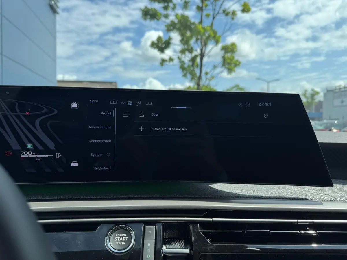 1.2 Hybrid 136 Allure | Panoramic Navigation | Camera | Adaptieve Cruise Control | Trekhaak