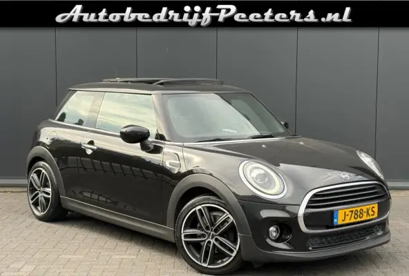 1.5 Cooper 2e eig. Pano LED Navi Cruise Lichtpakket NL-auto
