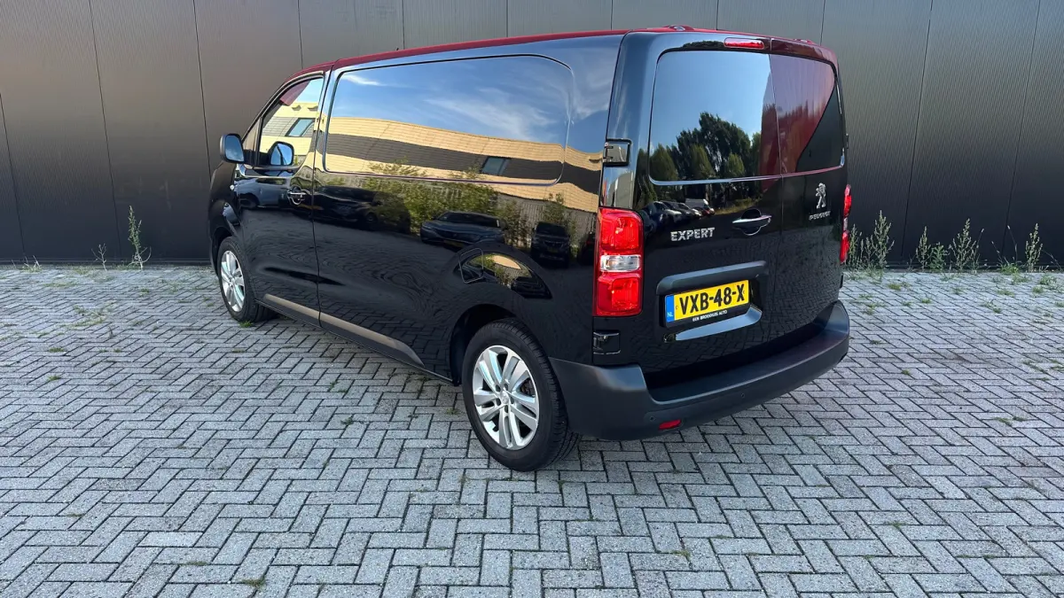 2.0 BlueHDI 180 S&S L2 | Apple Carplay / Android Auto | Achteruitrij Camera | Cruise Control | Climate Control | 2 zitplaatsen rechtsvoor | Anti Blokkeer Systeem | Bandenspanningscontrolesys