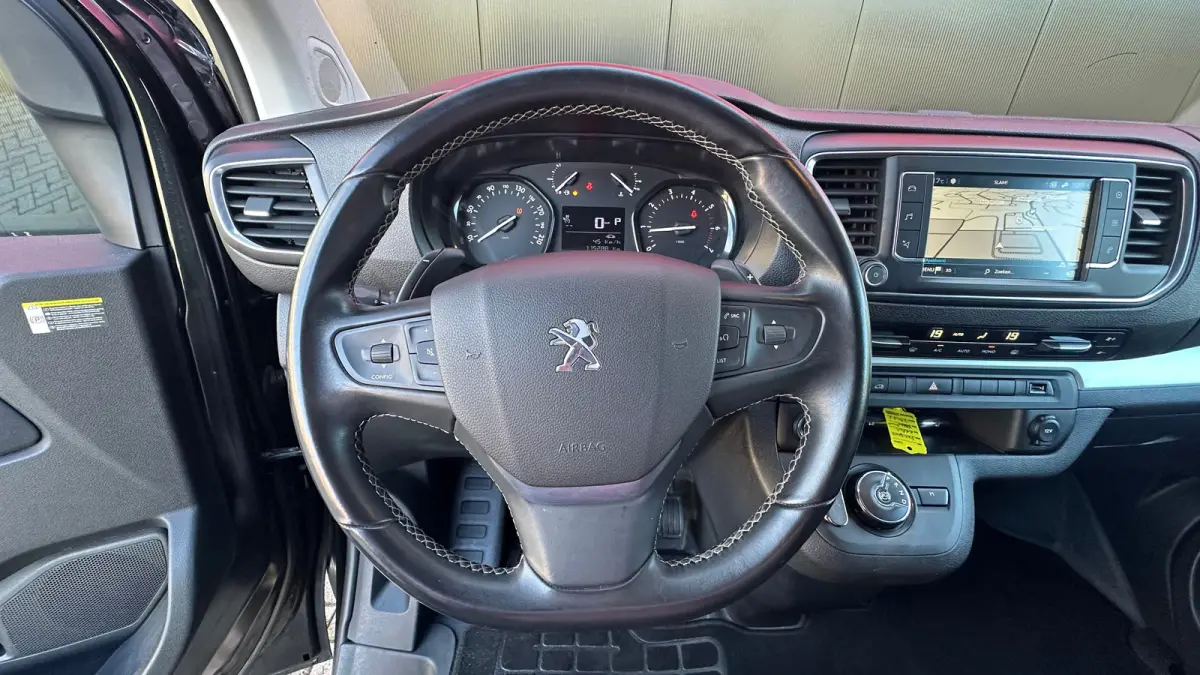 2.0 BlueHDI 180 S&S L2 | Apple Carplay / Android Auto | Achteruitrij Camera | Cruise Control | Climate Control | 2 zitplaatsen rechtsvoor | Anti Blokkeer Systeem | Bandenspanningscontrolesys