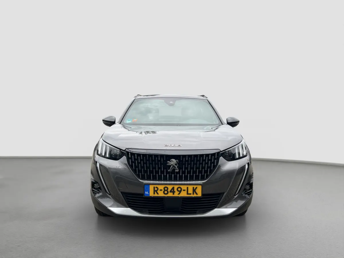 1.2 PureTech GT Full LED | Camera | Parkeersensoren voor + achter | Full map navigatie | Carplay/android auto |