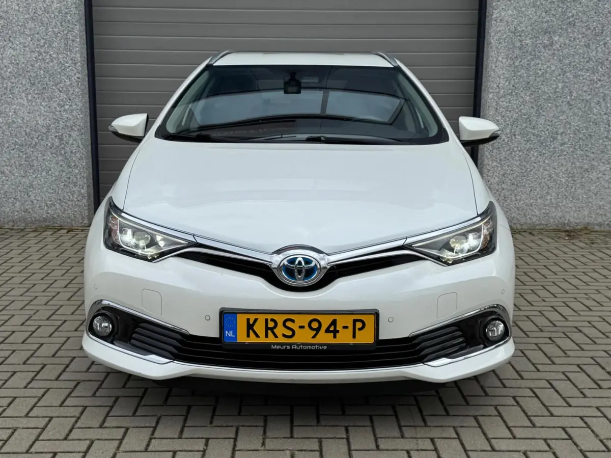 1.8 Hybrid Executive LED/Navi/Cruise/Camera/Stoelverw/Dealer onderhouden