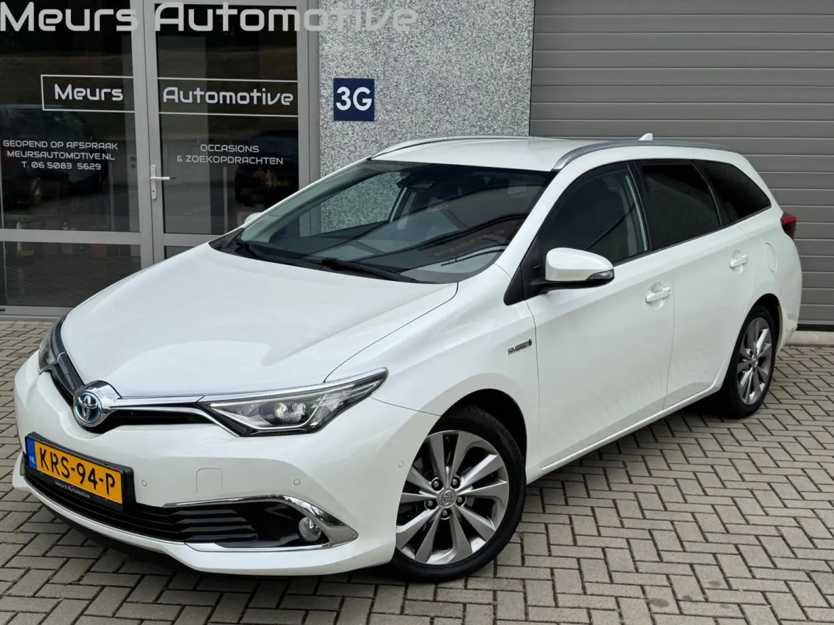 1.8 Hybrid Executive LED/Navi/Cruise/Camera/Stoelverw/Dealer onderhouden