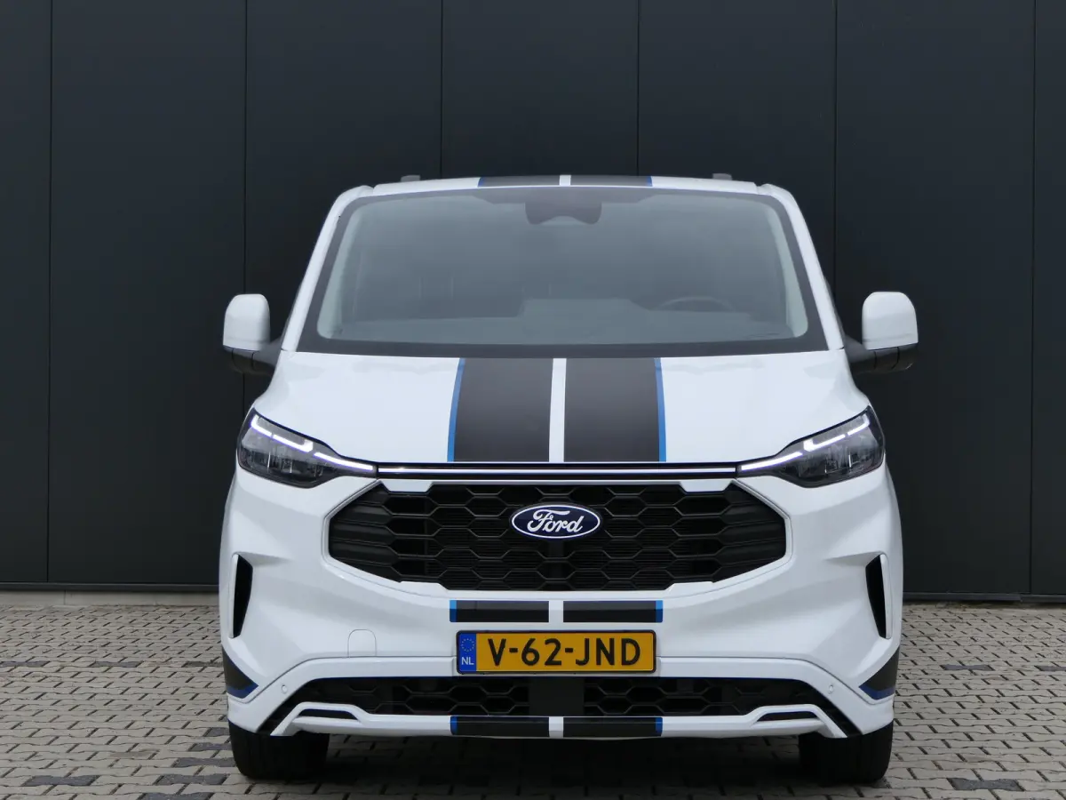 300 2.0 TDCI 170pk L2H1 Sport | Trekhaak | Camera | Betonplex | Navigatie | Stoelverwarming | Verwarmde Voorruit | 19 Inch