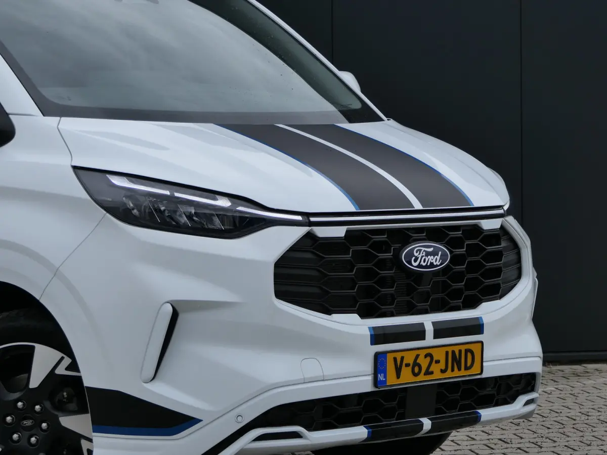 300 2.0 TDCI 170pk L2H1 Sport | Trekhaak | Camera | Betonplex | Navigatie | Stoelverwarming | Verwarmde Voorruit | 19 Inch