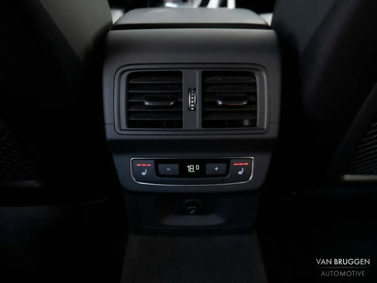 55 TFSI e S-Line Pano RS-Stoelen Luchtv Trekh B&O BTW Memory