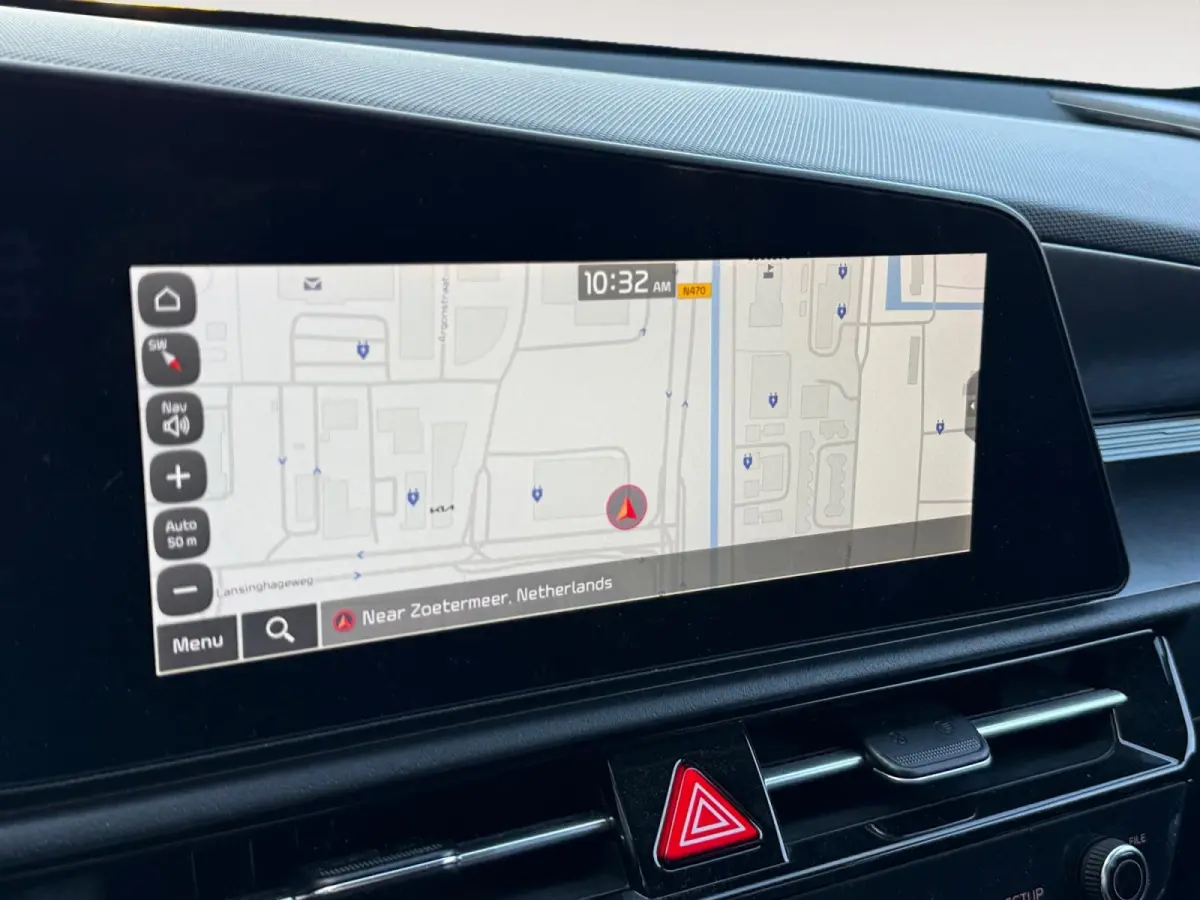 Edition Advanced 64.8 kWh | Camera | Keyless | Navi | Stoel + Stuurverwarming | Blindspot | Apple Carplay | Android Auto | Fabrieksgarantie t/m 03-2031 + 3 jaar verlengd tot 03-2034 |